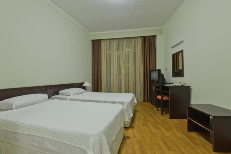 Hotel Sanapiro Batumi Room photo